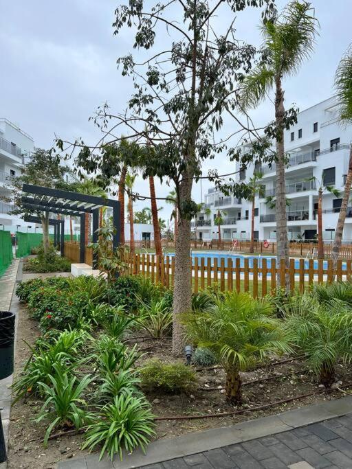 Pushe Playa Granada Beach & Golf 21 Motril Exterior photo
