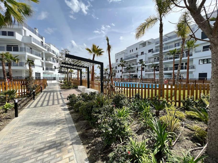 Pushe Playa Granada Beach & Golf 21 Motril Exterior photo